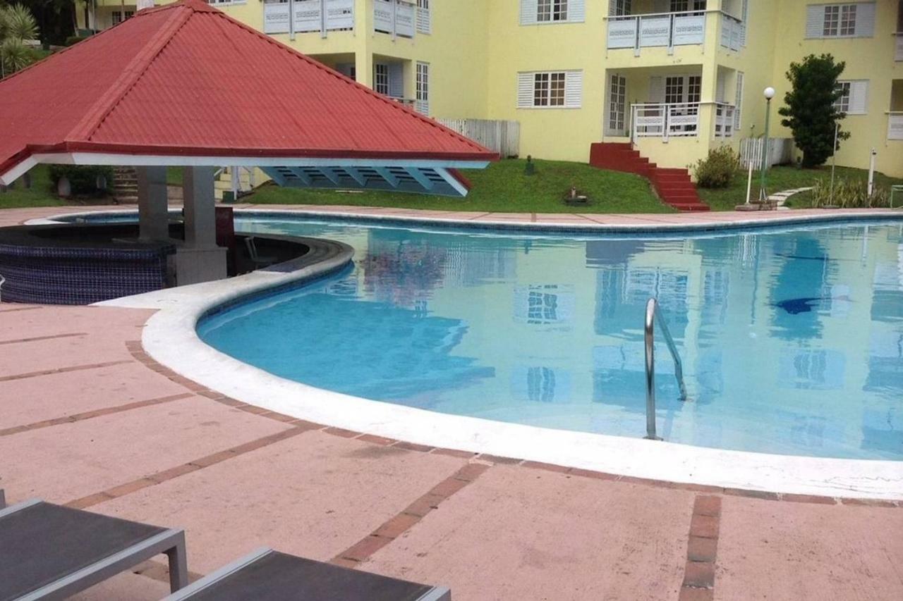 River Side Apt 9 @ Mystic Ridge. Ocho Rios Kültér fotó